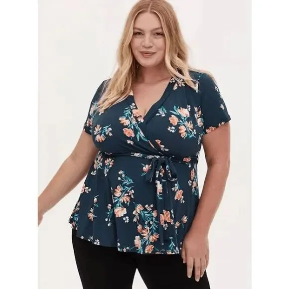 Torrid Green Floral Wrap Front V Neck Blouse Short Sleeve Size 1 MISSING TIE - Picture 1 of 8